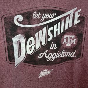 Port & Company Graphic Tee Let Your Dewshine Mtn Dew/A&M Maroon - Size Large